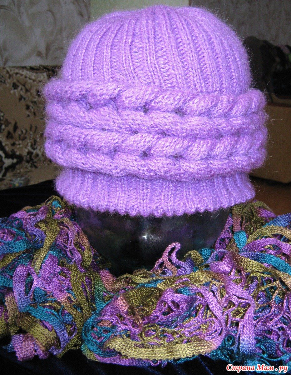 Шапочка красивым узором