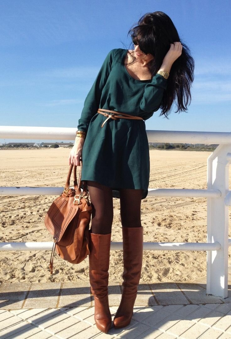 Платье свитер с колготками