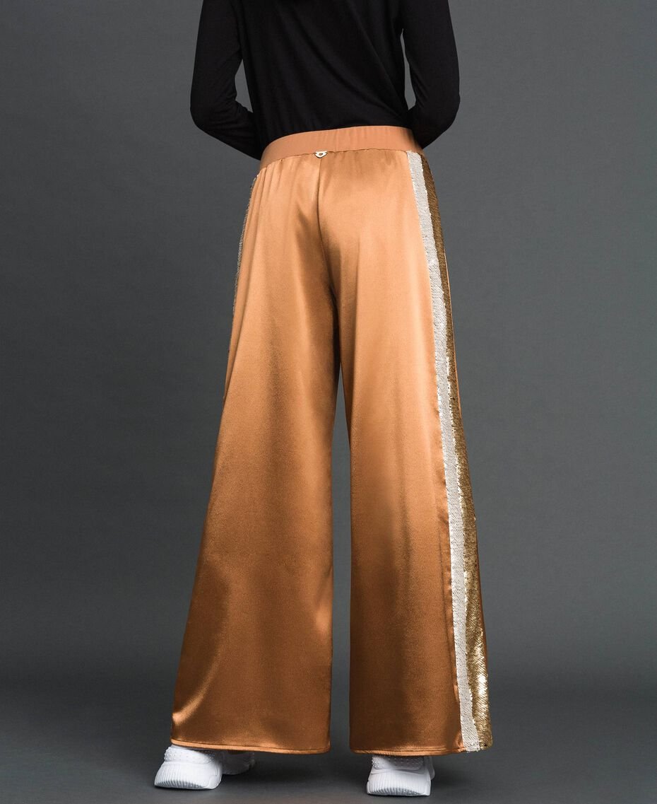 Бархатные брюки палаццо