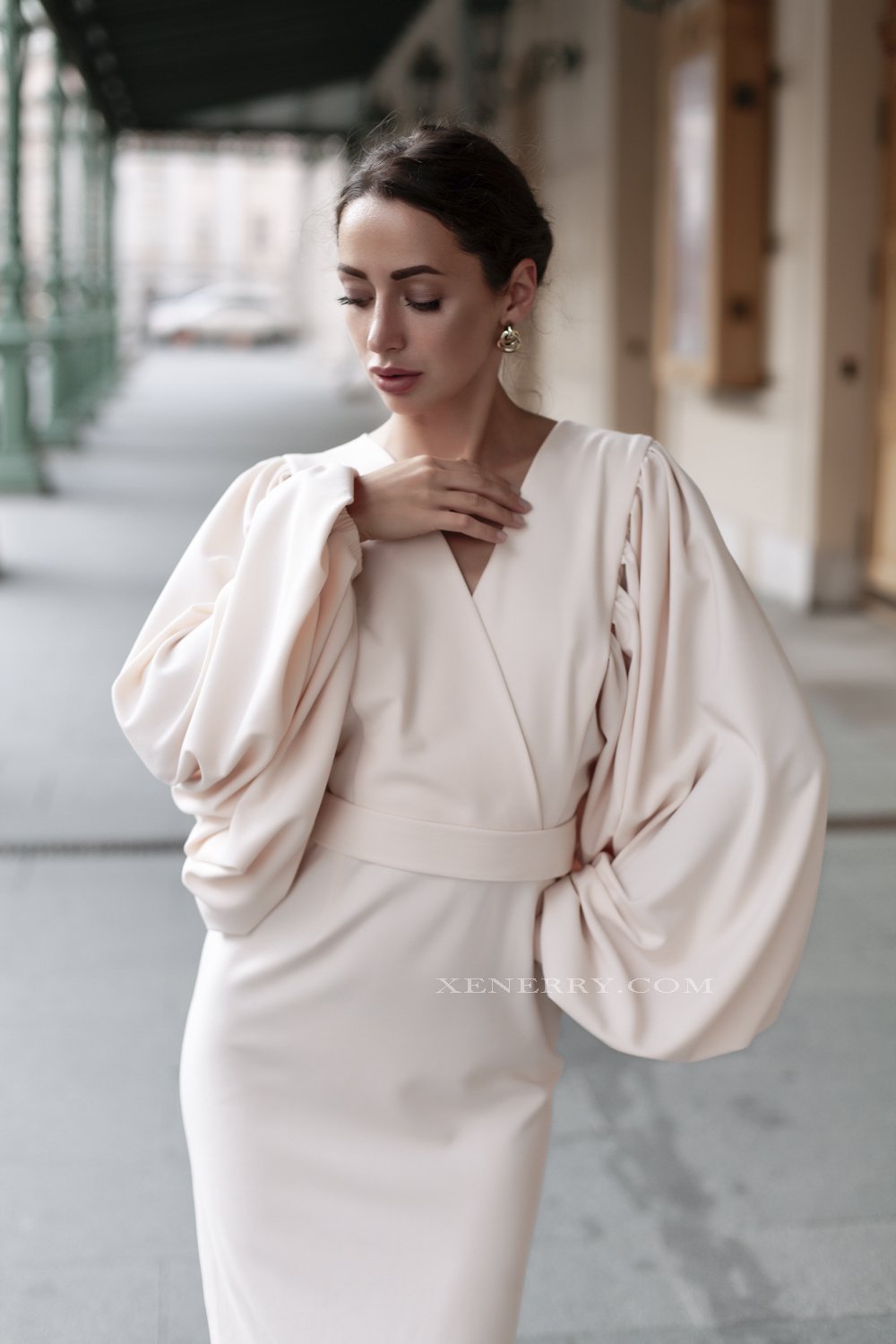 Белое платье лен Минимализм с рукавами