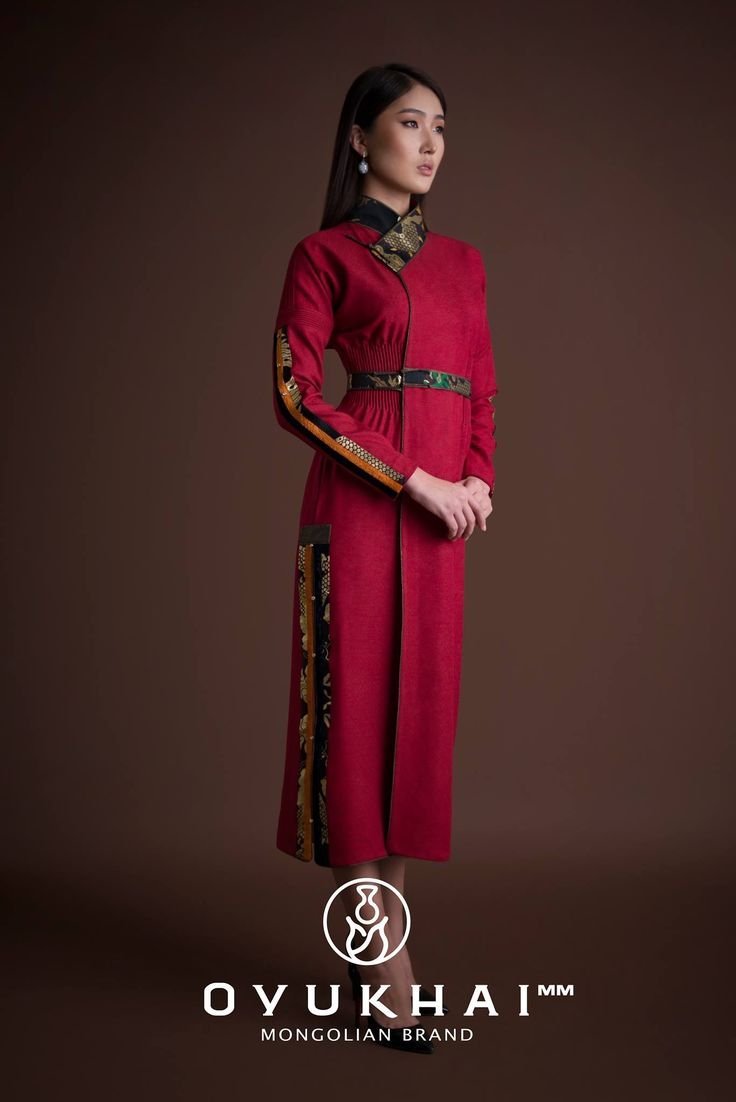 Платье в монгольском стиле вечернее