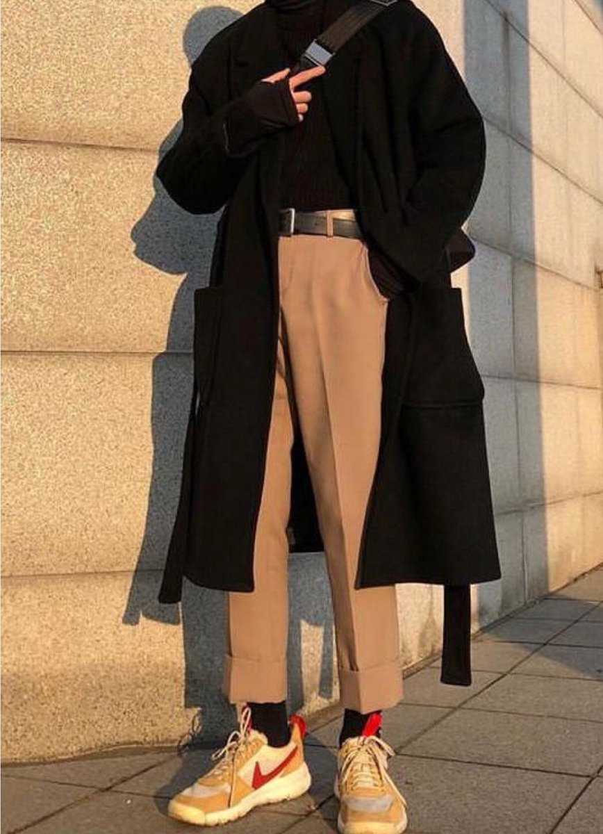 Бежевый костюм стритстайл