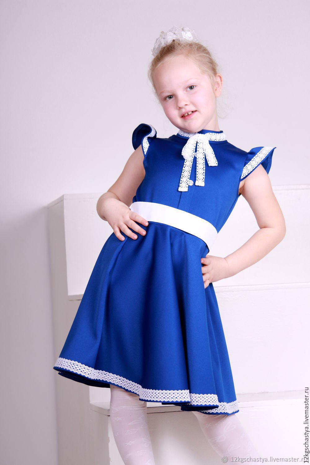 Платье с васильками для девочки