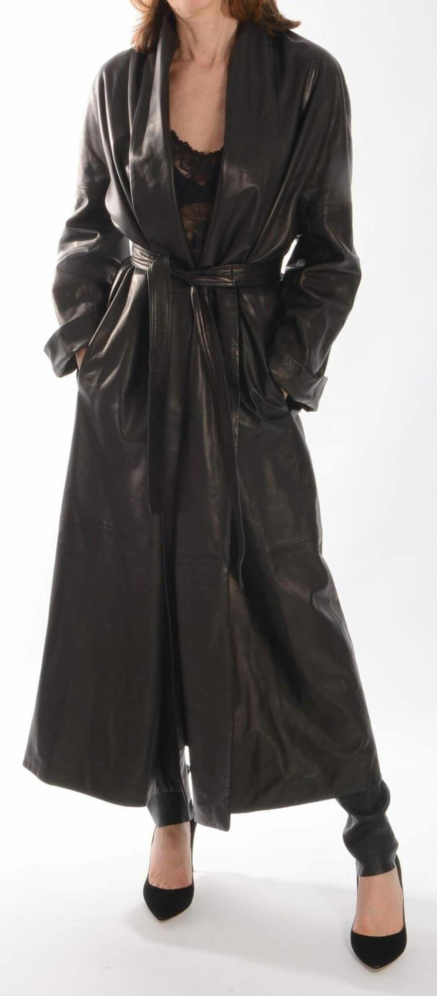 Черный тренч Селин