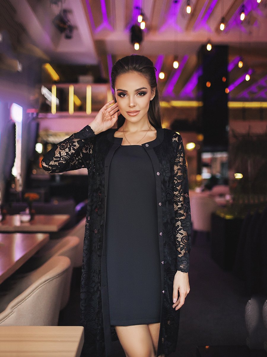 Гипюровая накидка на платье