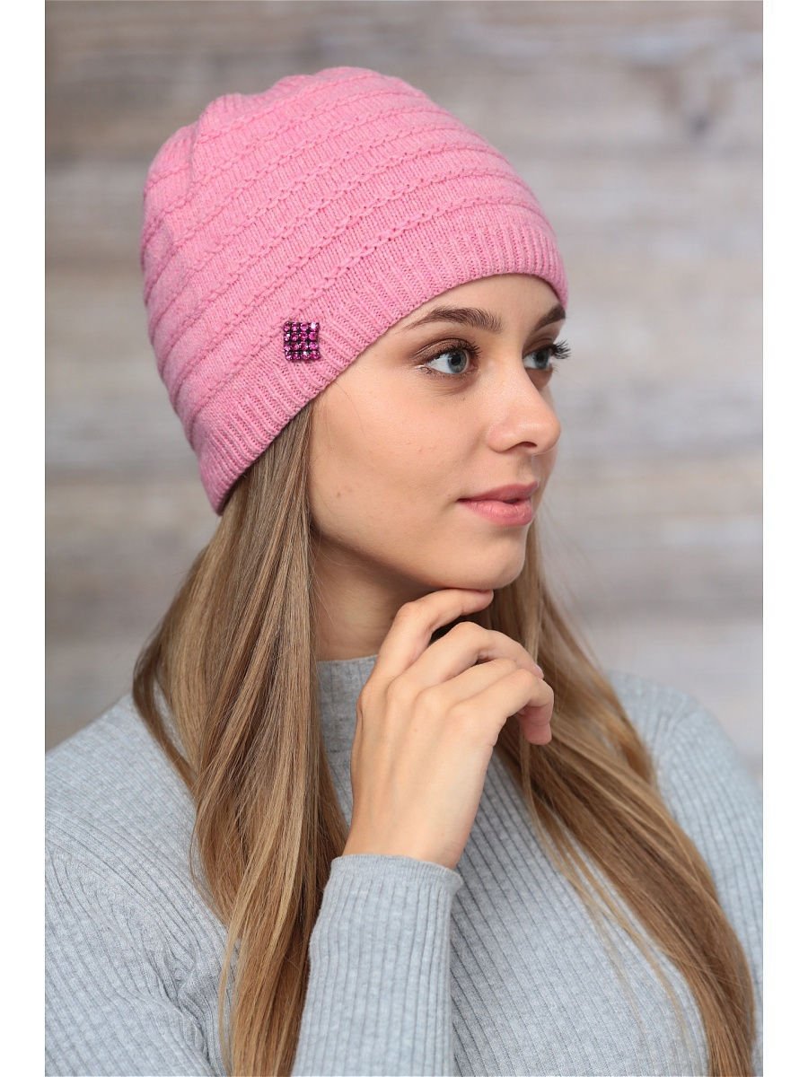 Шапка скинни лицевой гладью