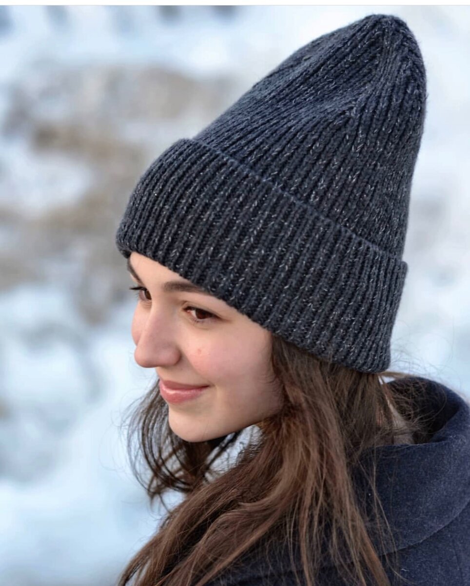 Шапки связанные резинкой
