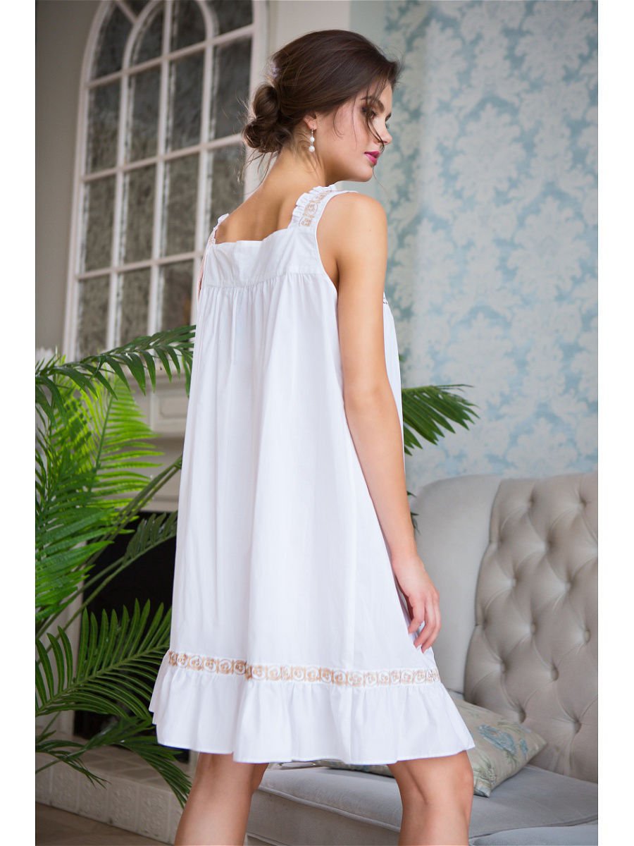 Девушки в ночнушках