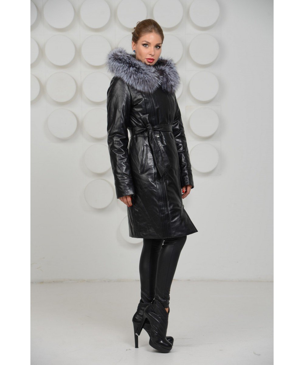 Кожаный плащ с мехом