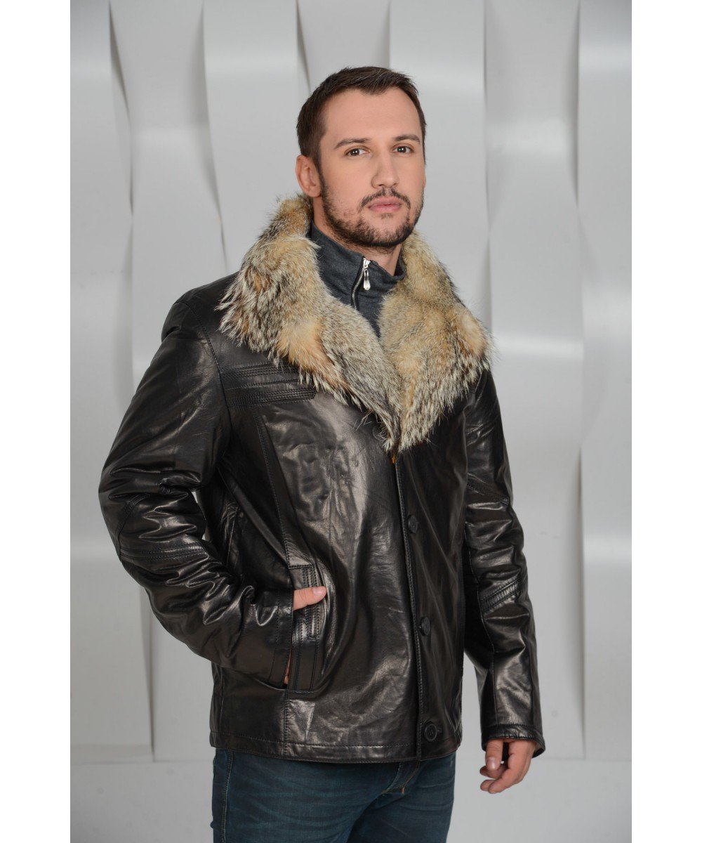 Мужские куртки с мехом волка