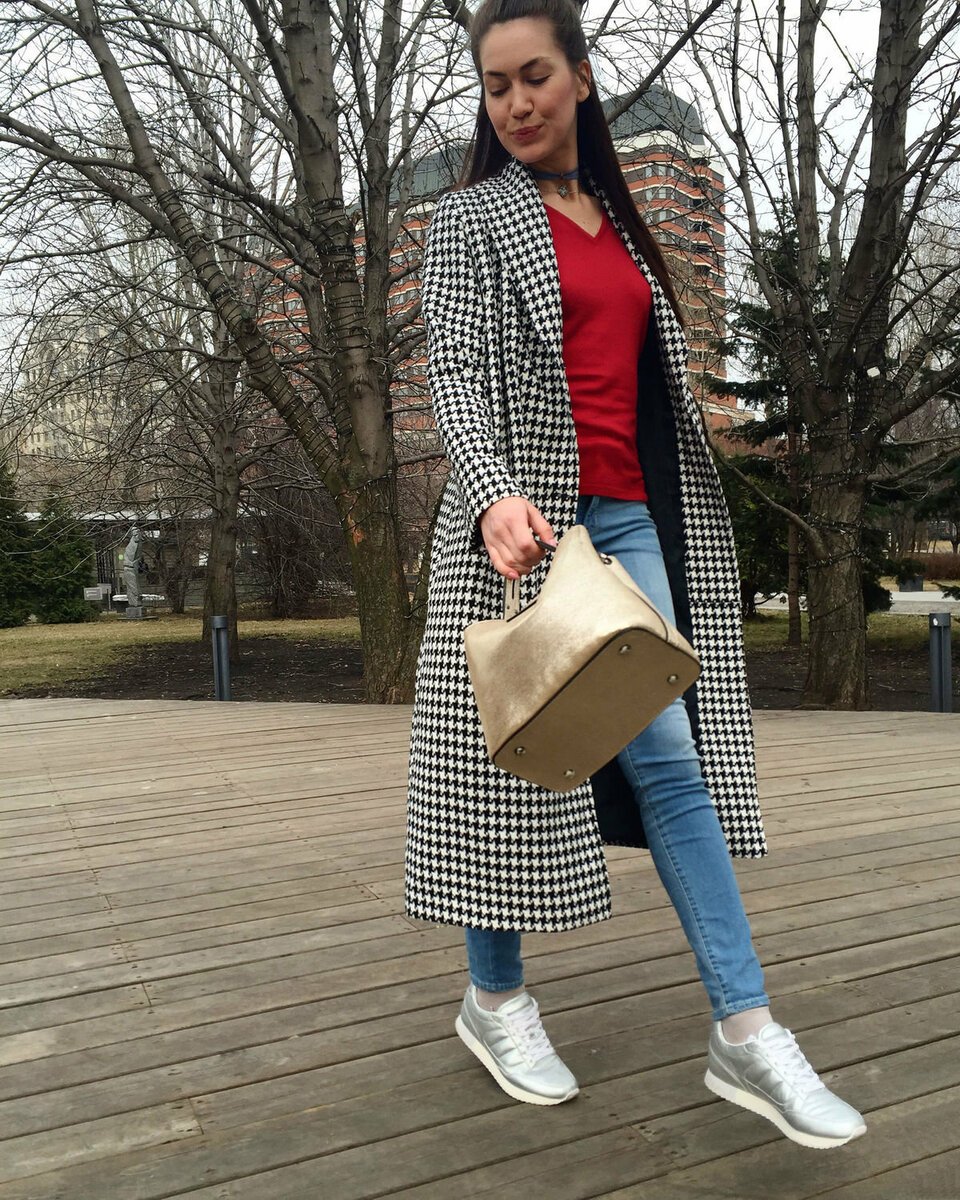 Юбка карандаш с воланом по низу