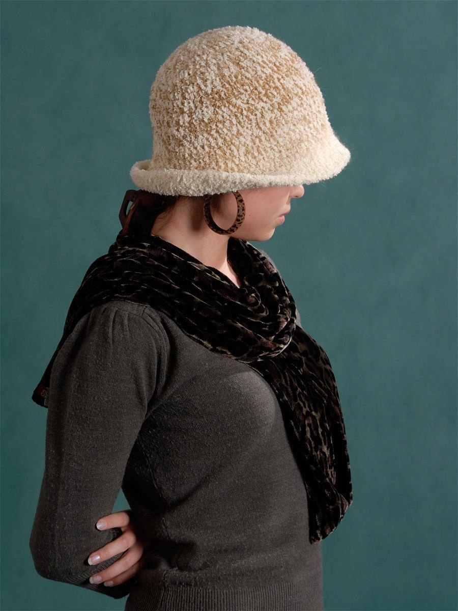 Зеленая шапка и шарф