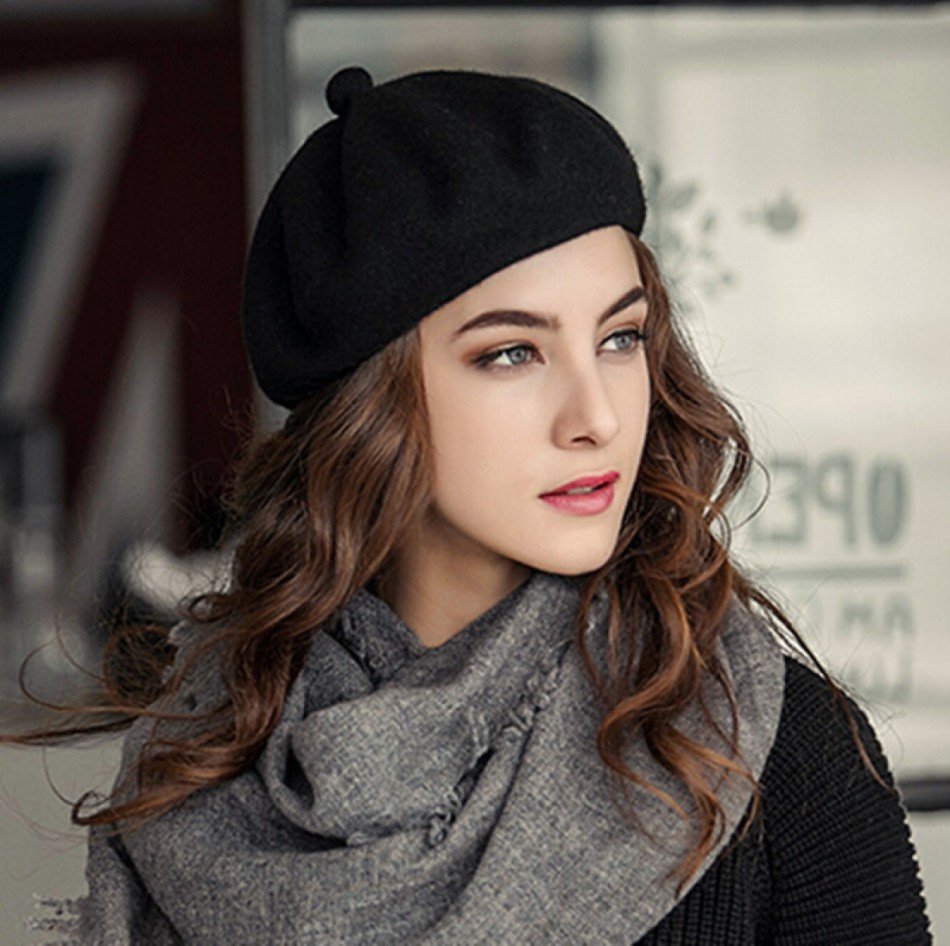 Французская беретка француженка