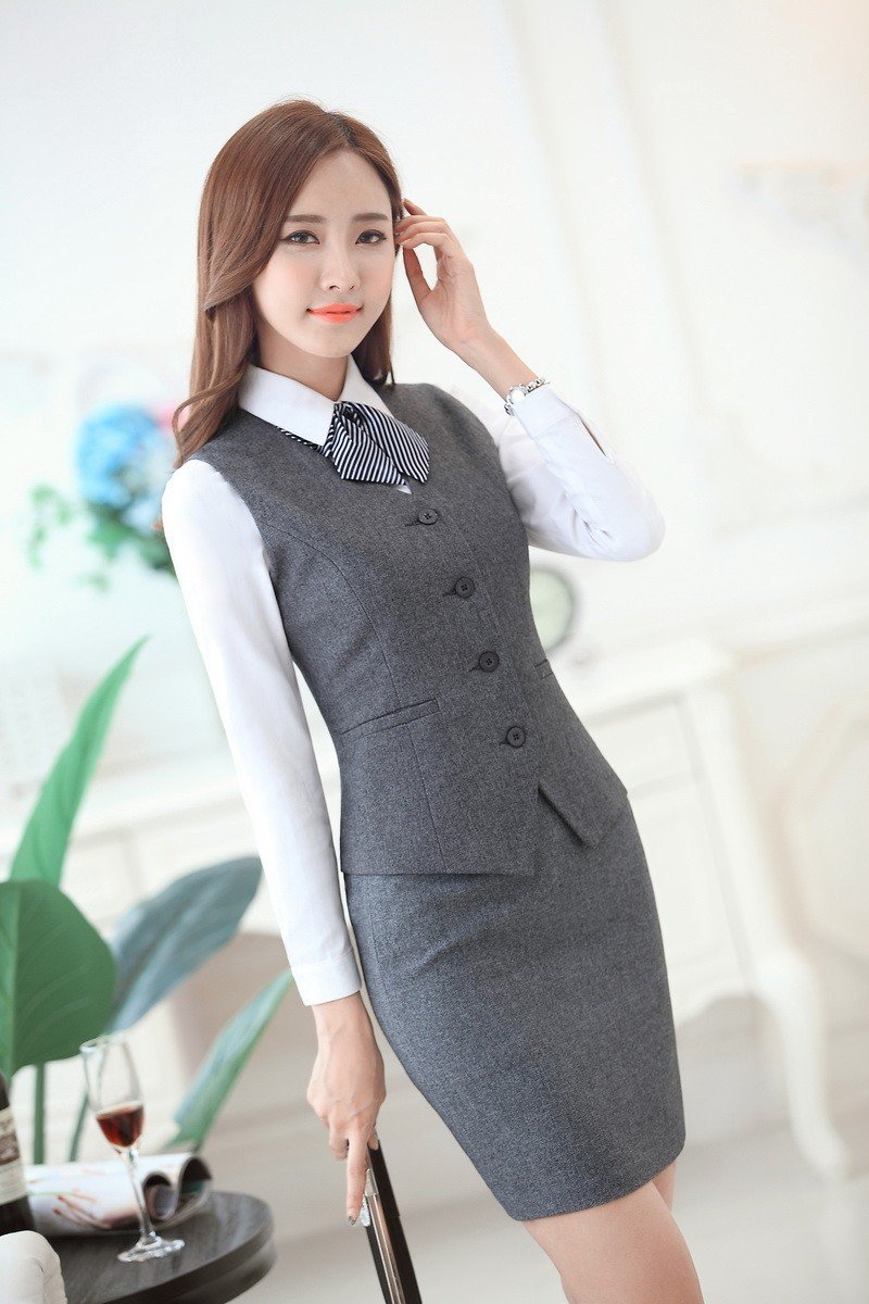 Костюм юбка и жилет