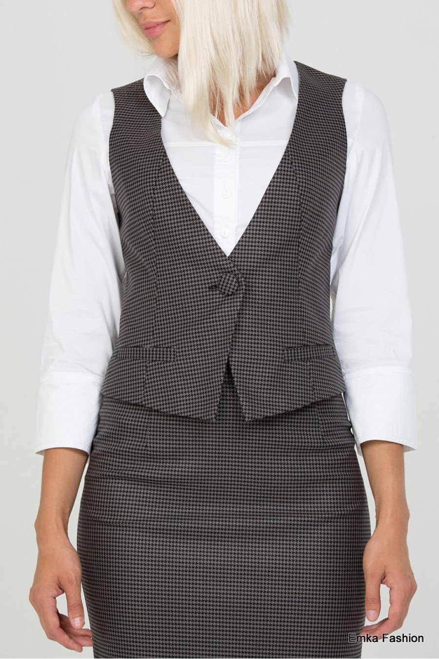 Костюм юбка и жилетка женский