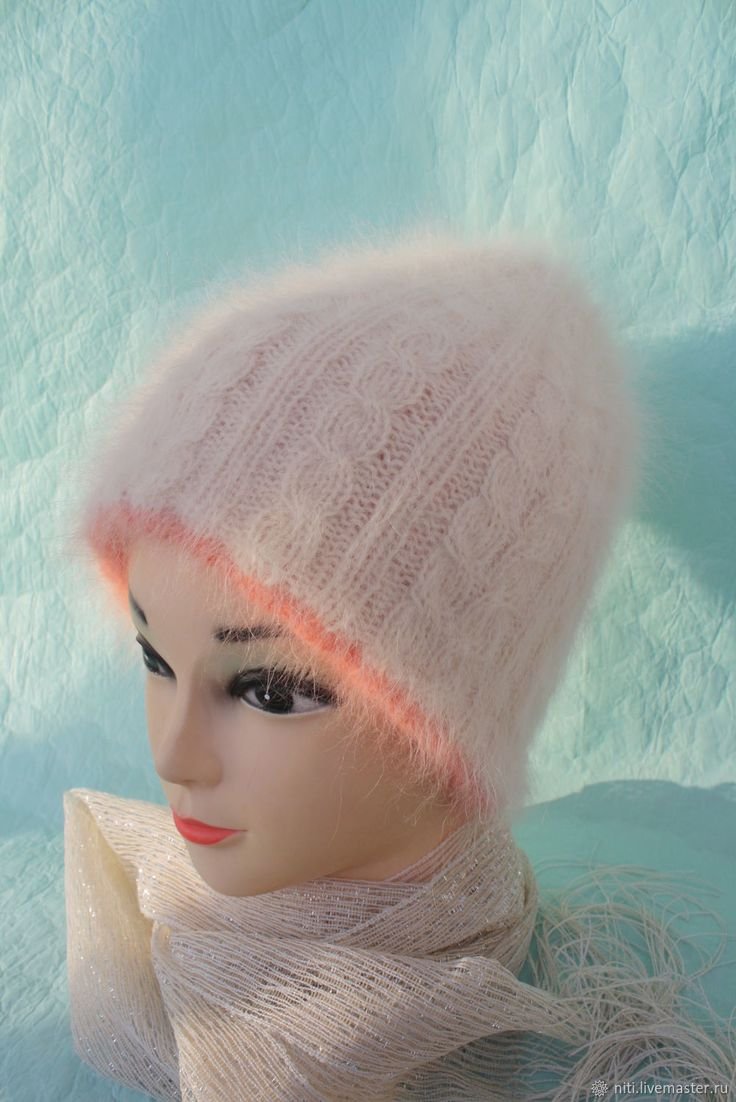 Шапка женская из ангоры