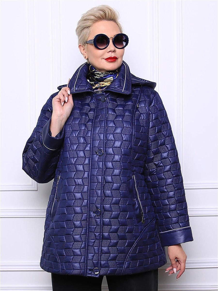 Легкие стеганные куртки женские больших размеров