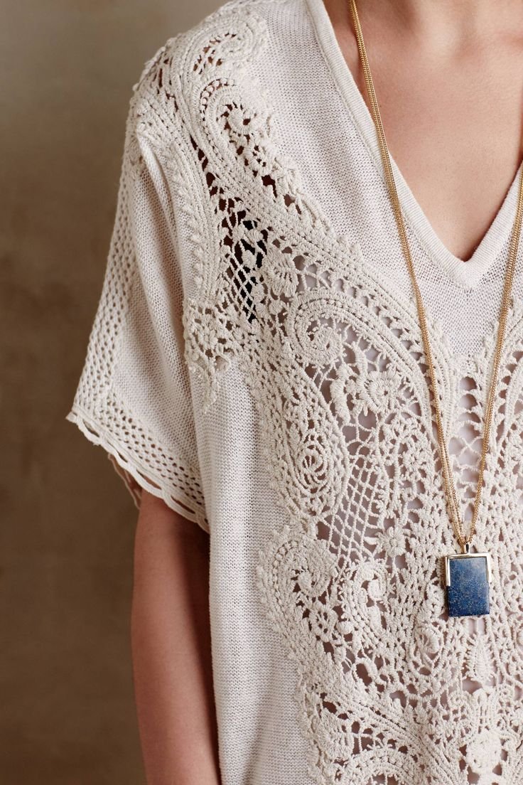 Футболки с вязаными элементами