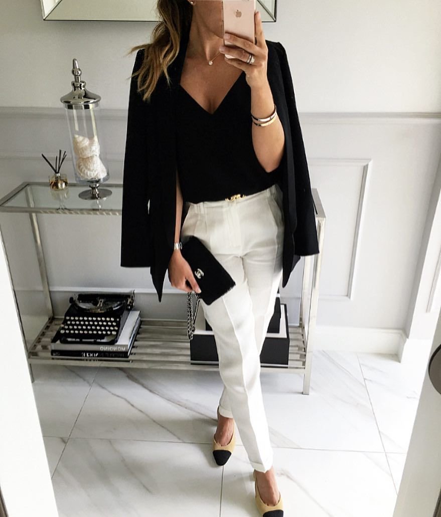 Стильный черно белый образ