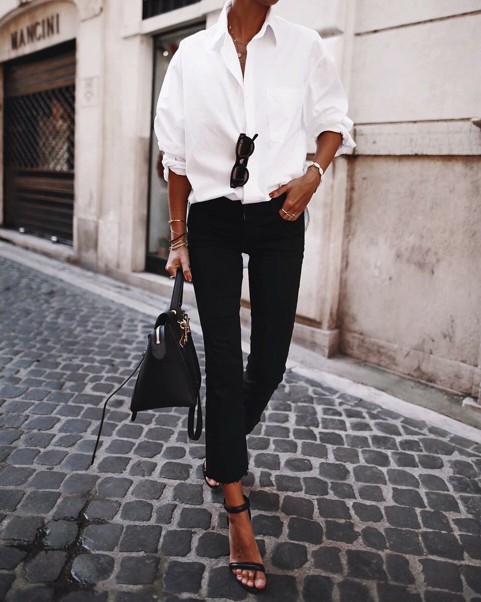 Стильная черно белая одежда