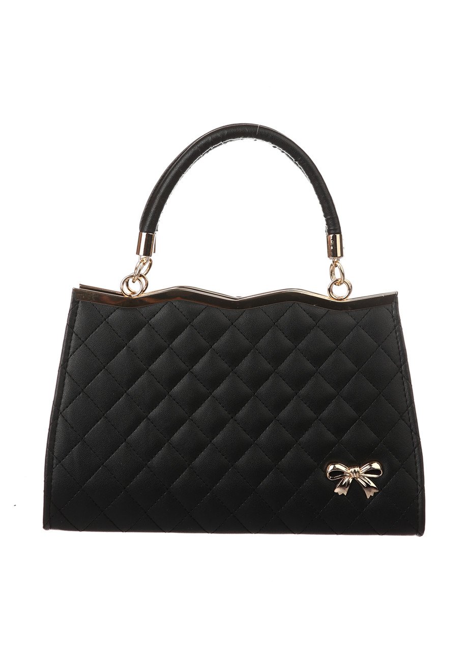 Чёрная кожаная сумка с золотой фурнитурой