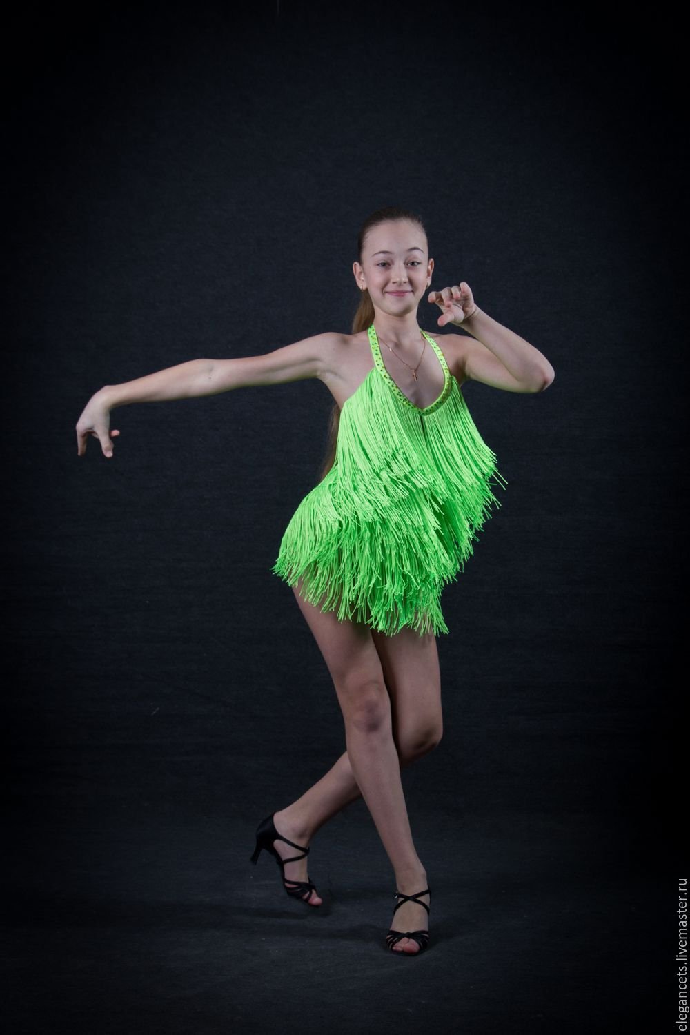 Платье для бальных танцев Самба