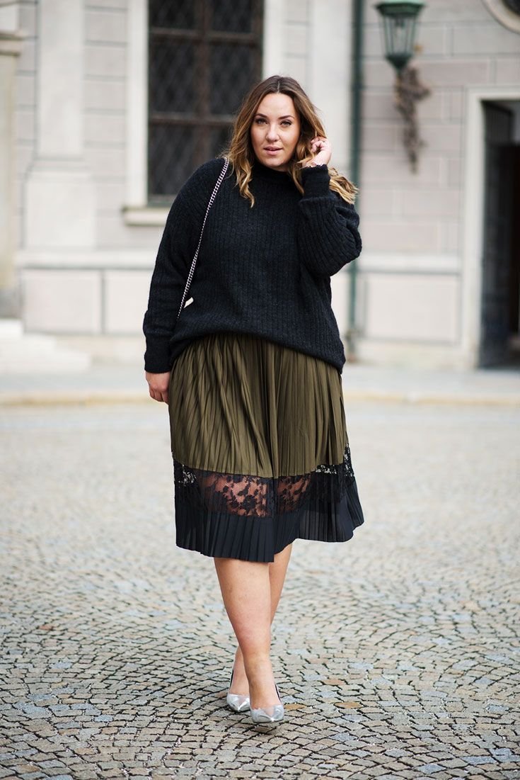 Юбка плиссе для полных женщин