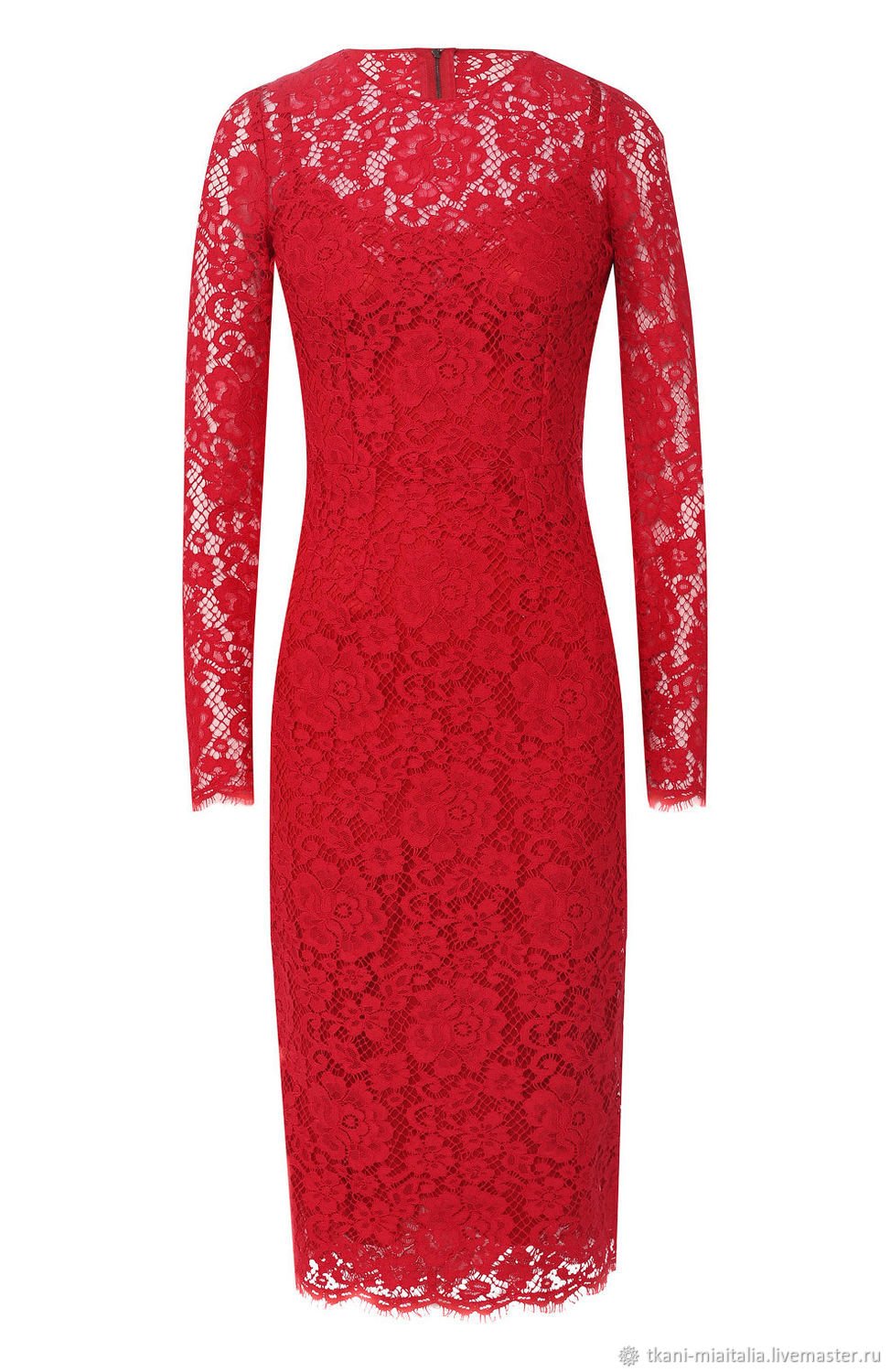 Платье из белого кружева