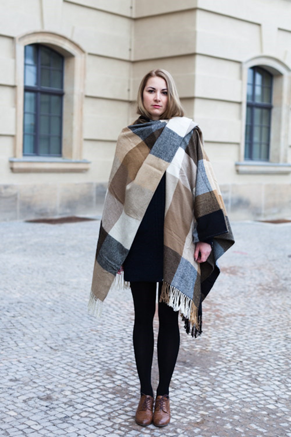 Пончо Falconeri