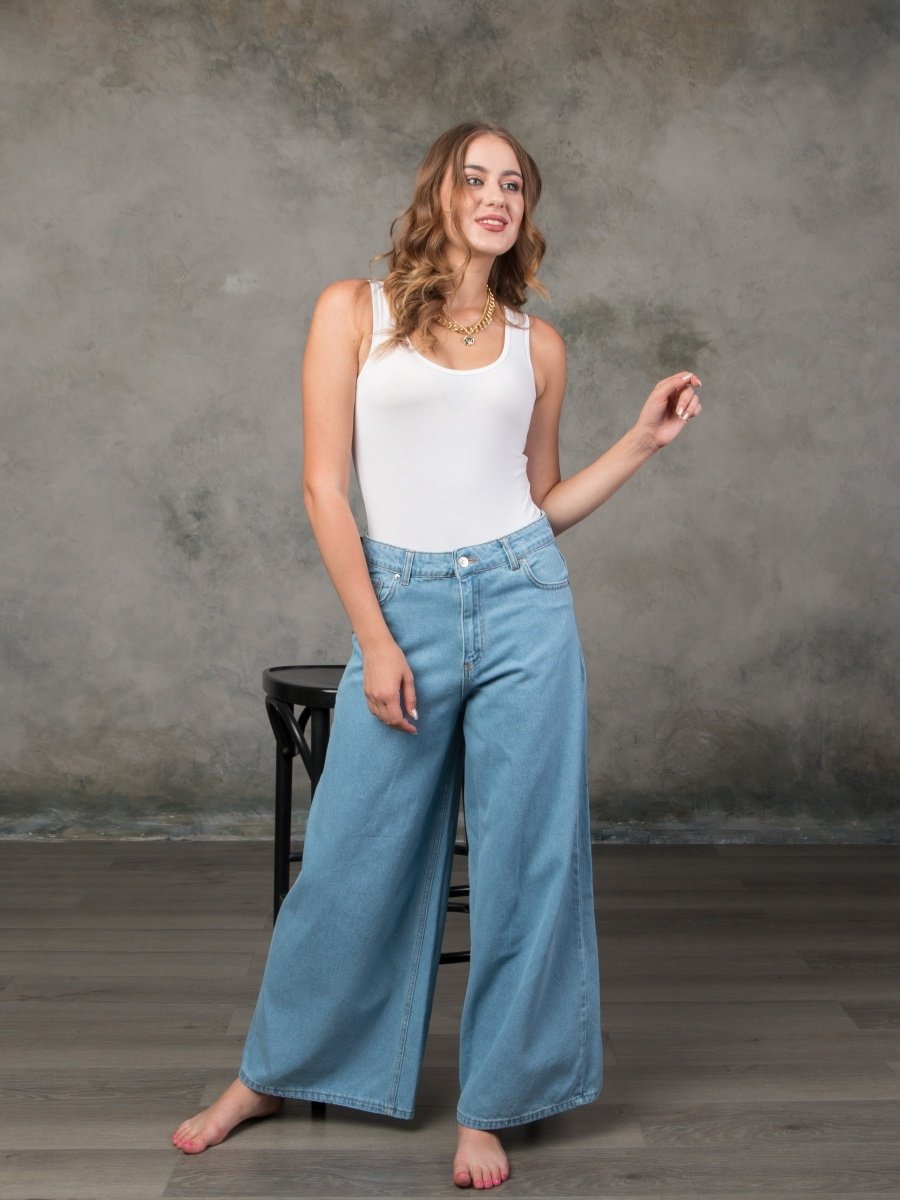 Звезды в джинсах палаццо