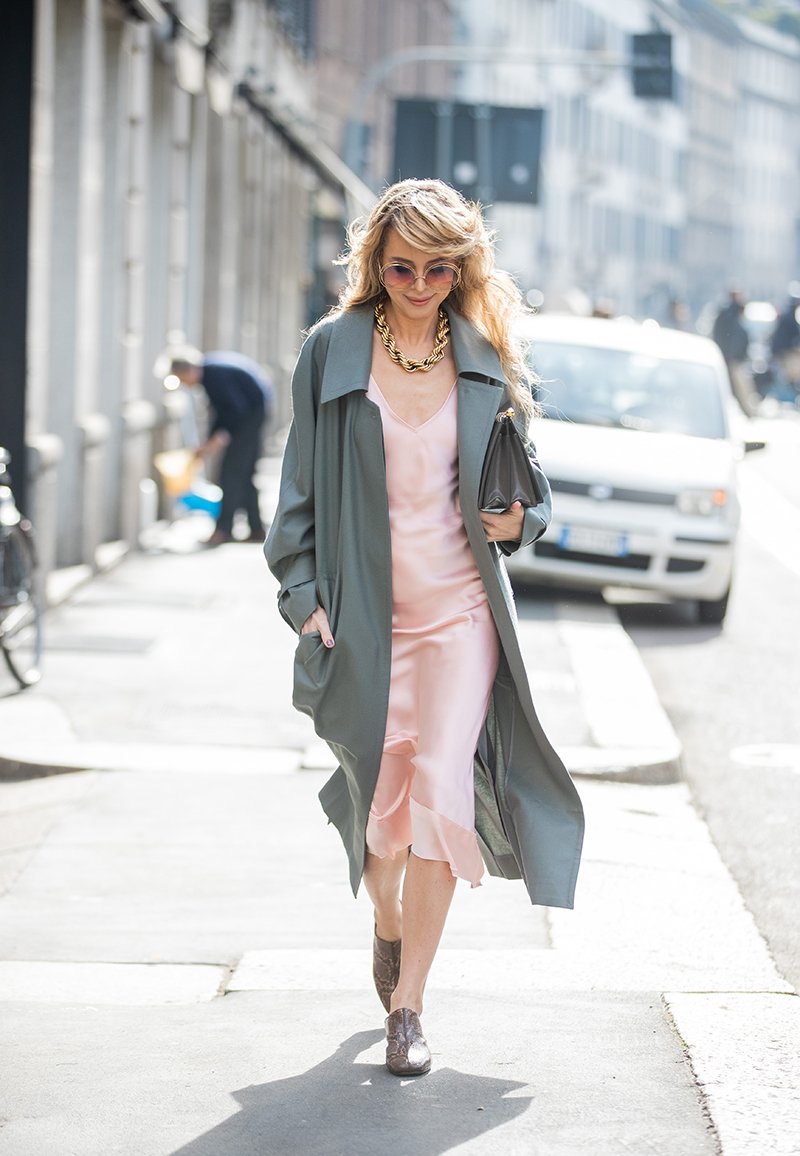 Гитта Банко в платье