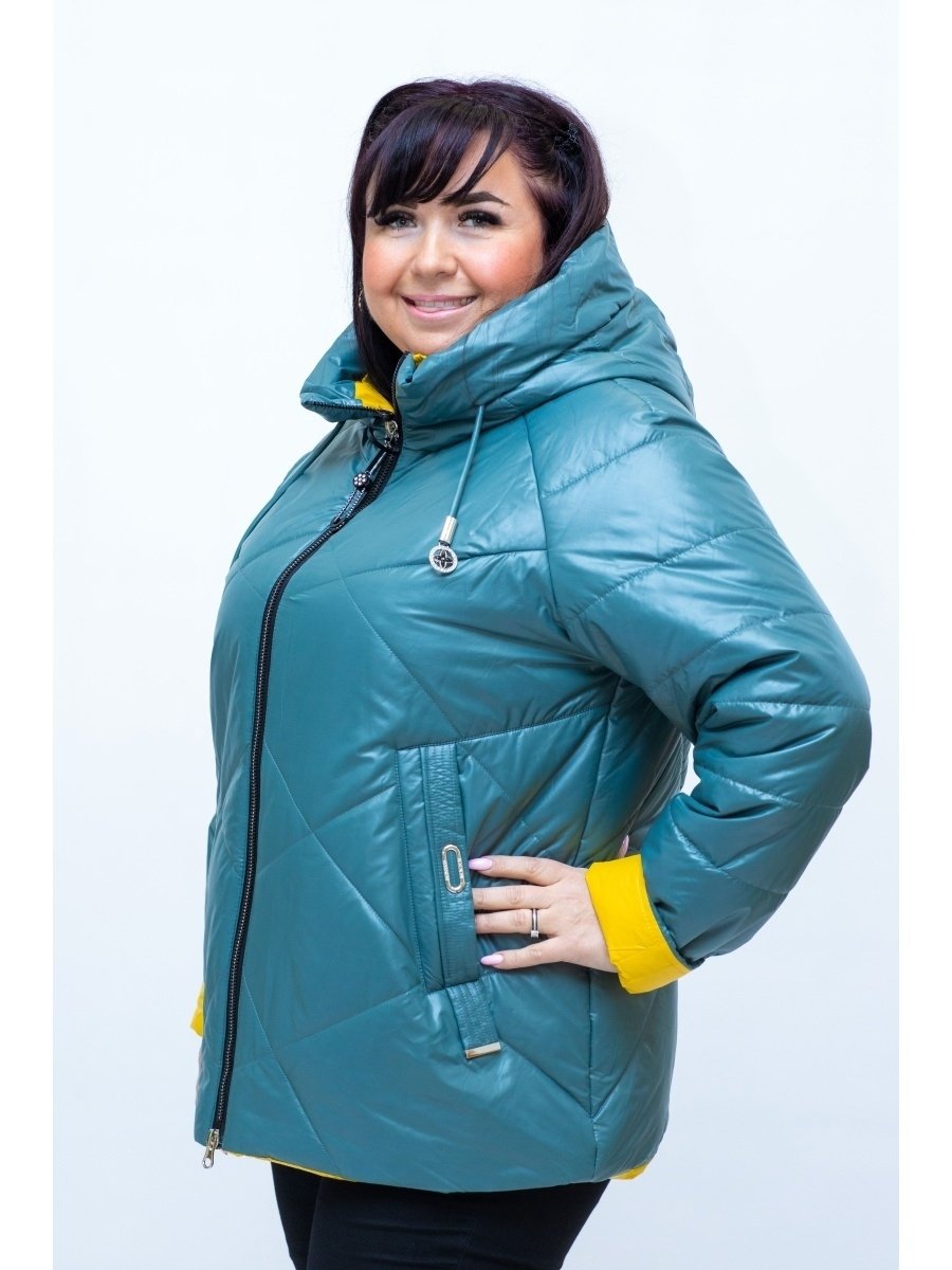 Женская куртка Весна осень 2020 размер 56