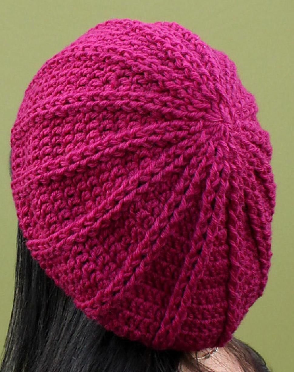 Вязаные береты крючком