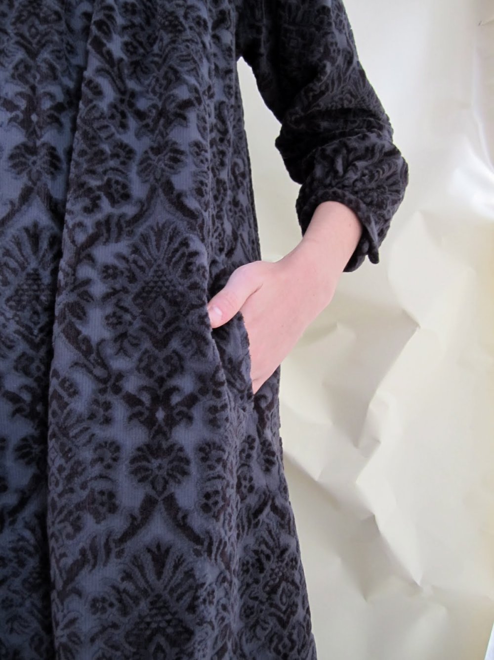 Платье из панбархата Prada