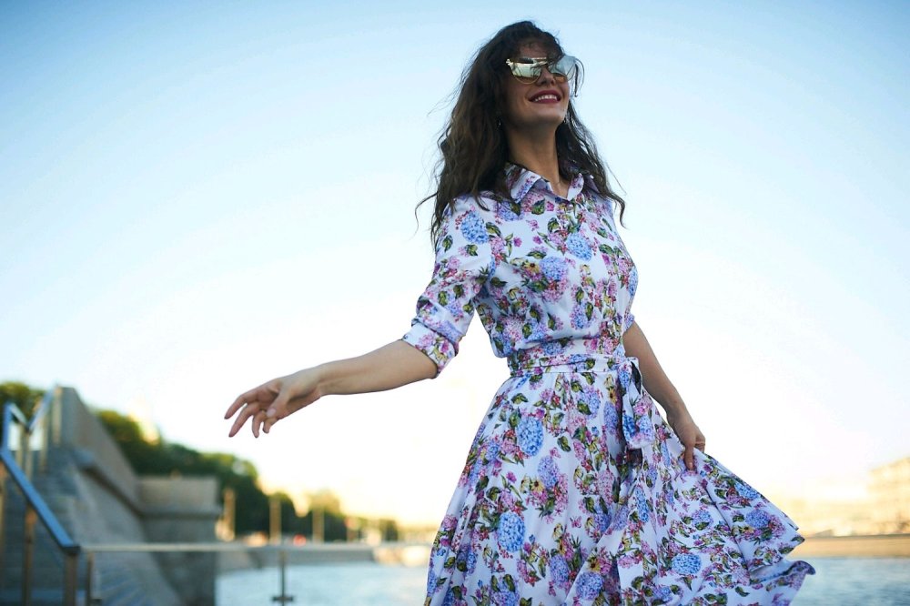 Шелковое платье с жакетом