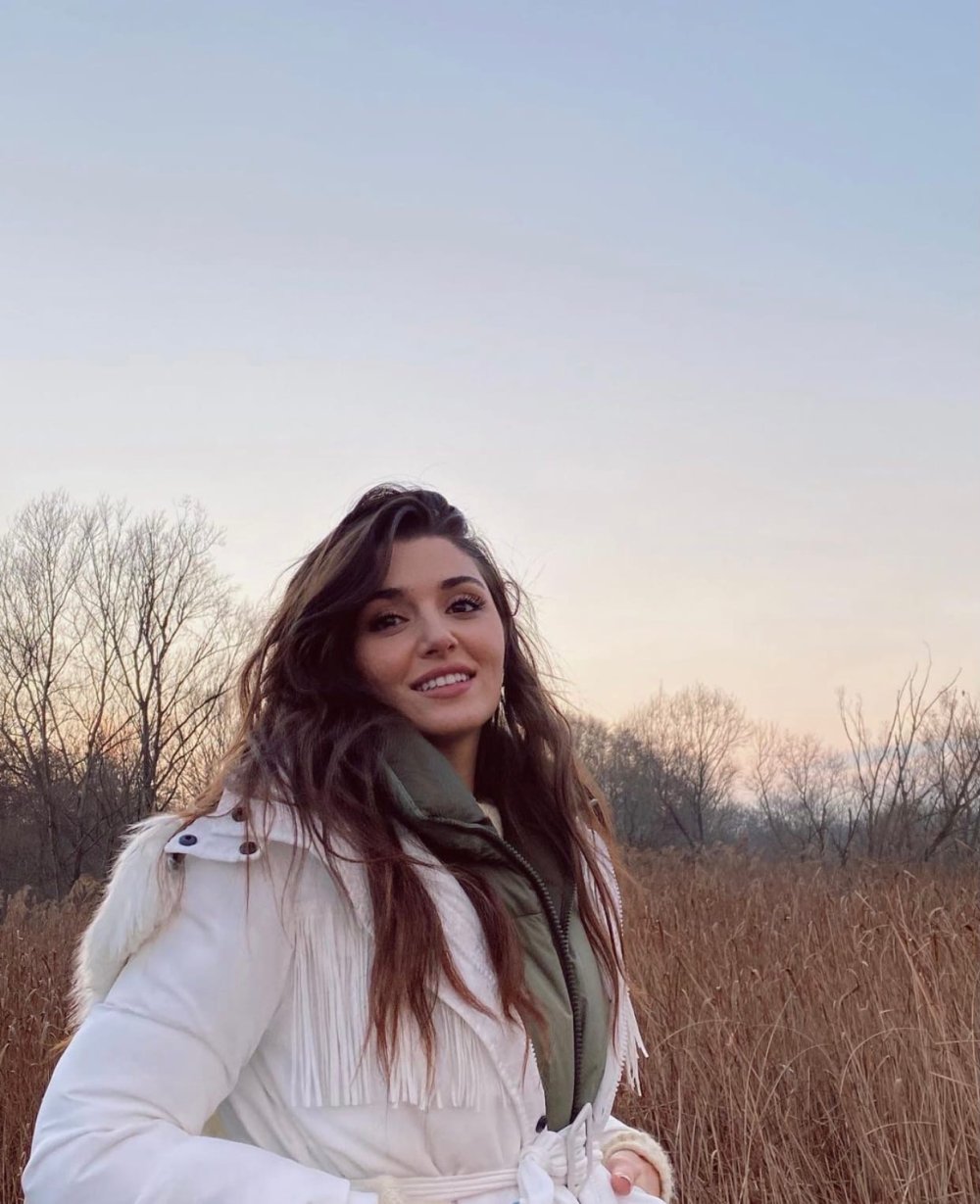 Бугра Гюльсой и Ханде Эрчел