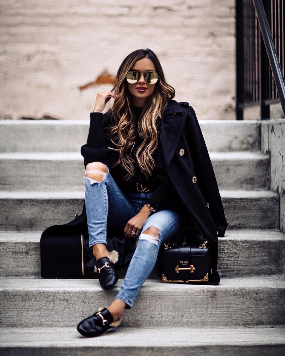 Праздничный образ в джинсах