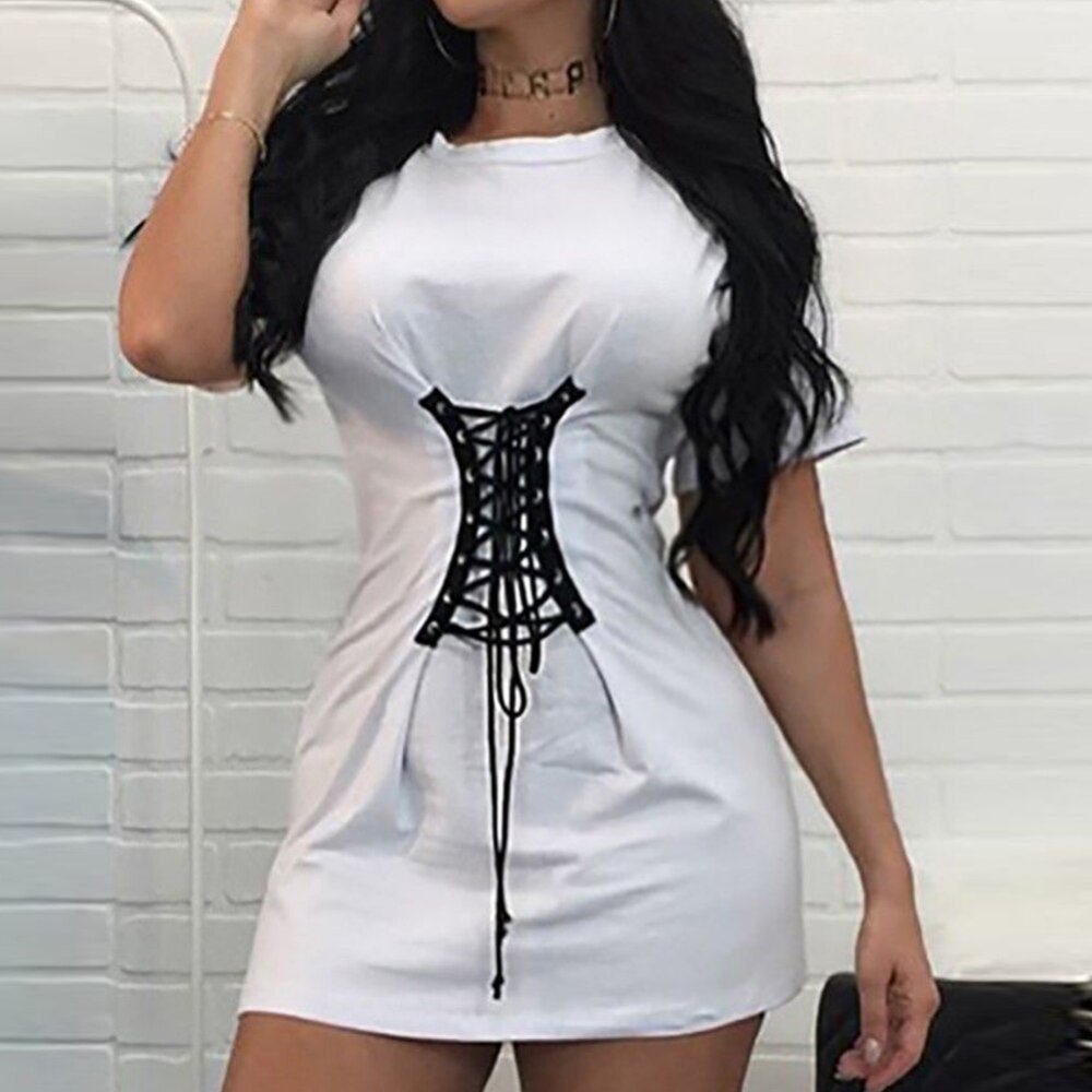 Летнее платье на шнуровке