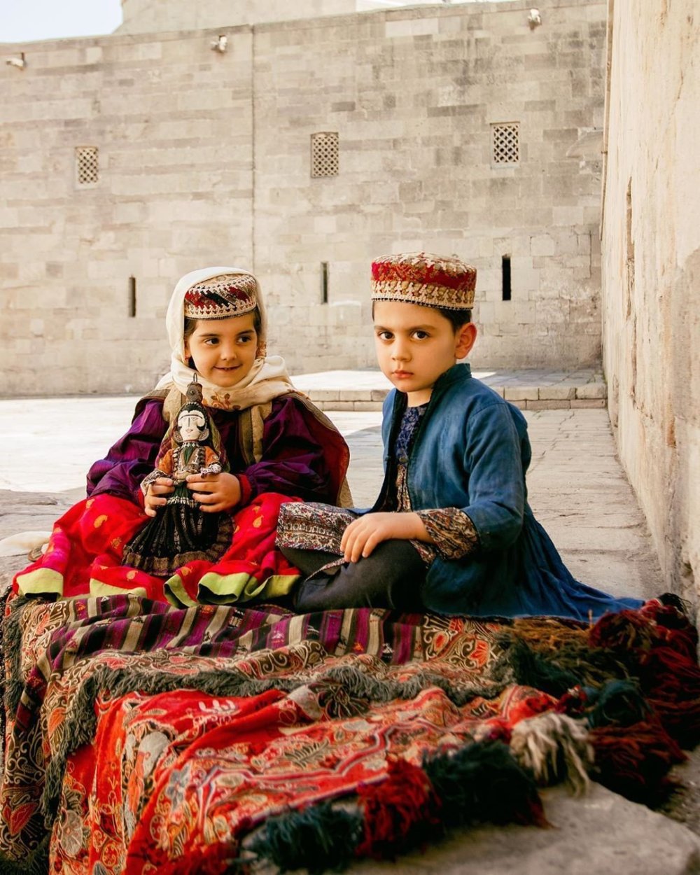 Джорабы — азербайджанский национальный костюм.