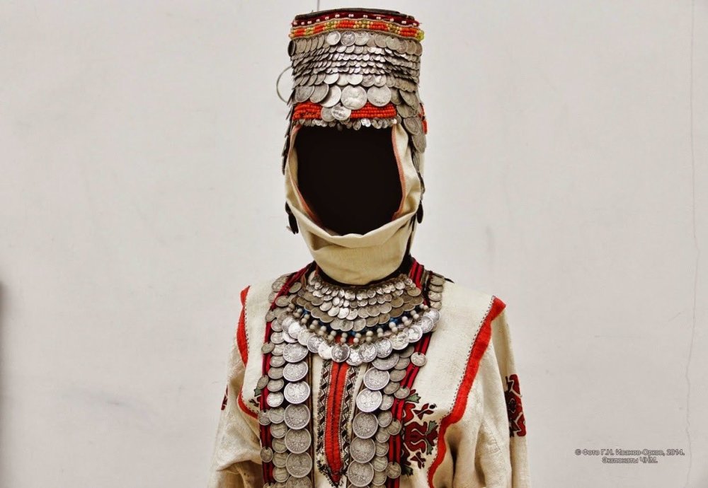 Чувашский национальный костюм низовых чувашей