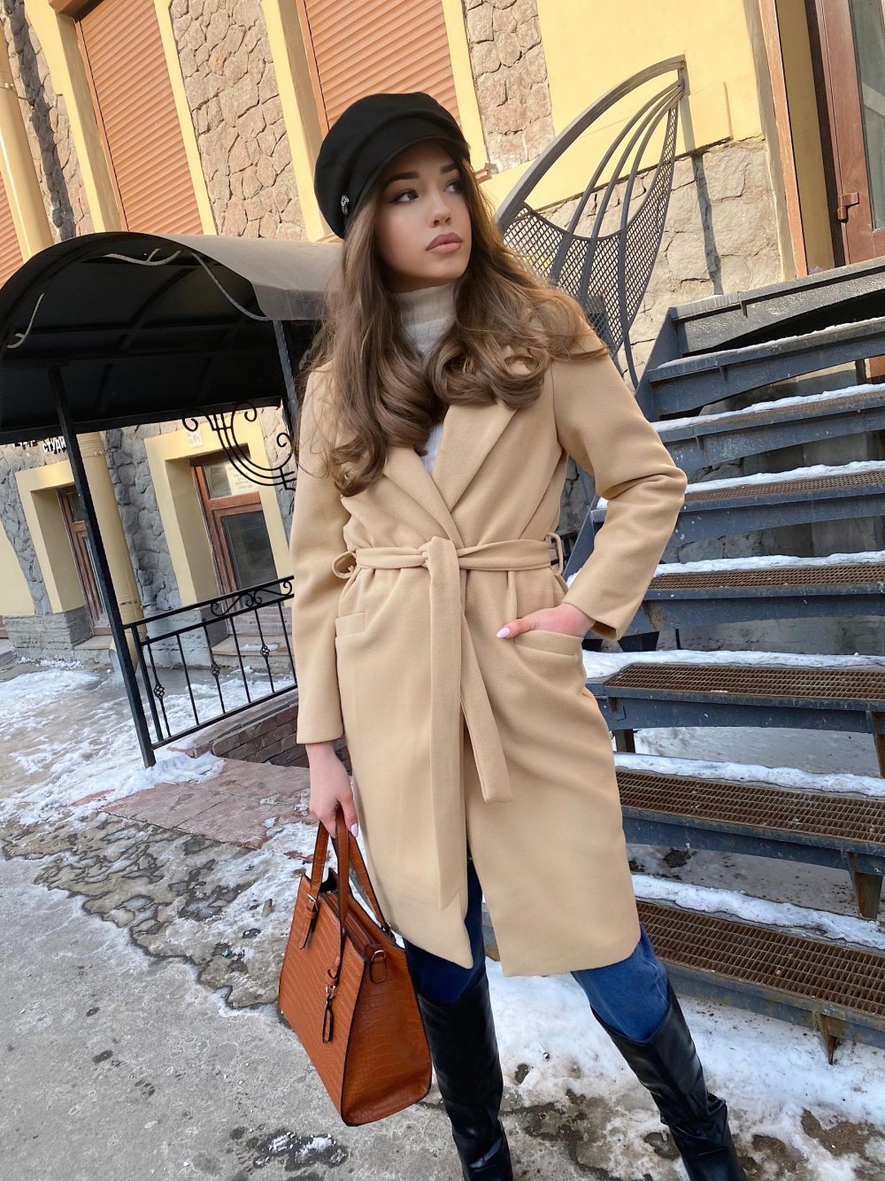 Длинное пальто кэмел 2020