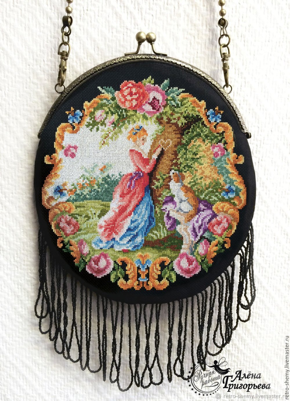 Сумочки вышитые крестиком