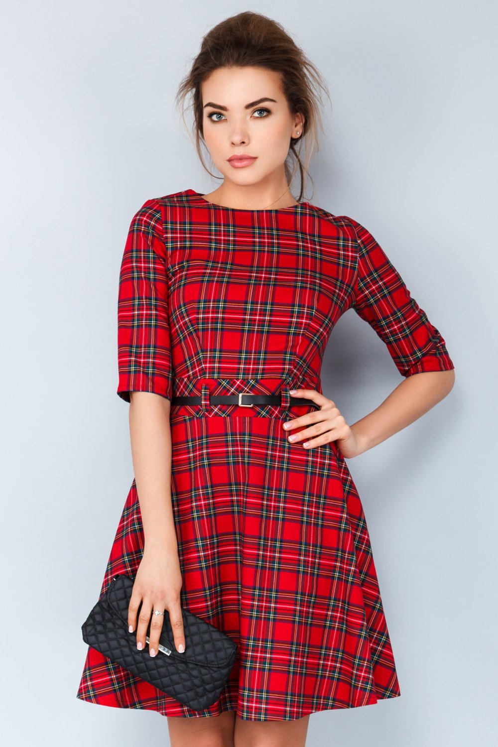 Платье в шотландскую клетку