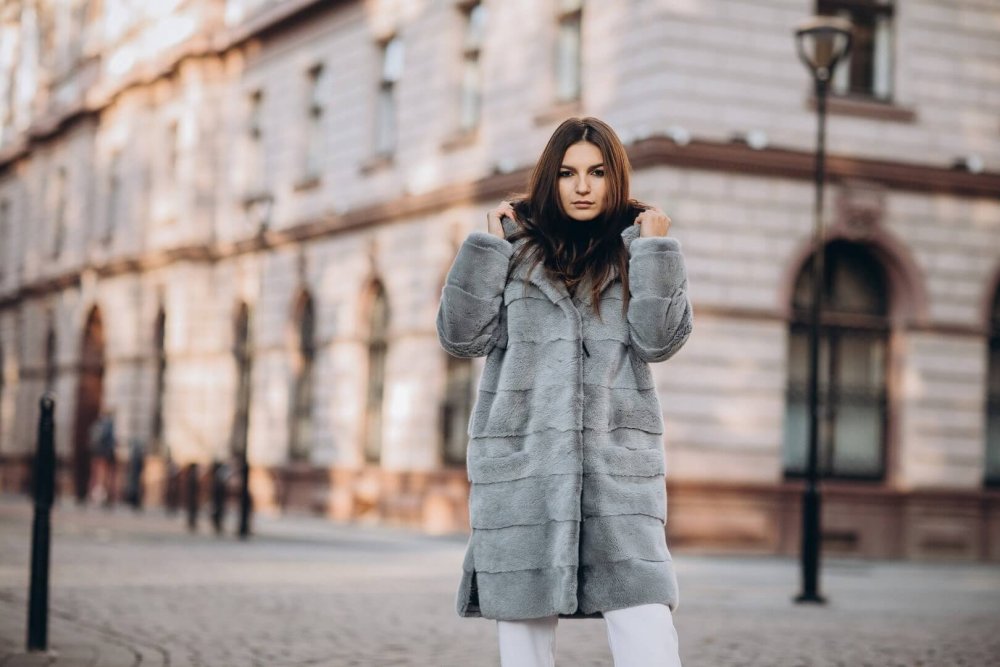 Vivi Milano парка чернобурка