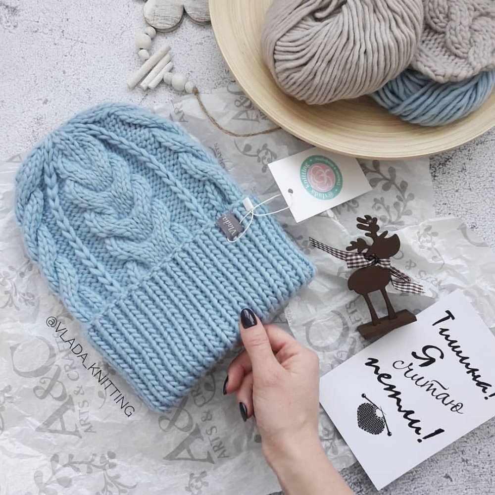 Вязаные шапки в инстаграмме