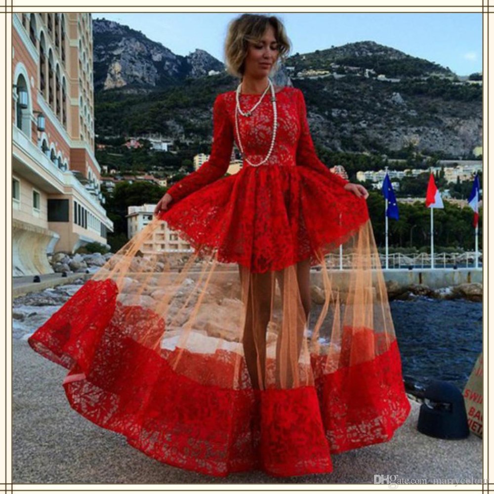 Прозрачное черное платье