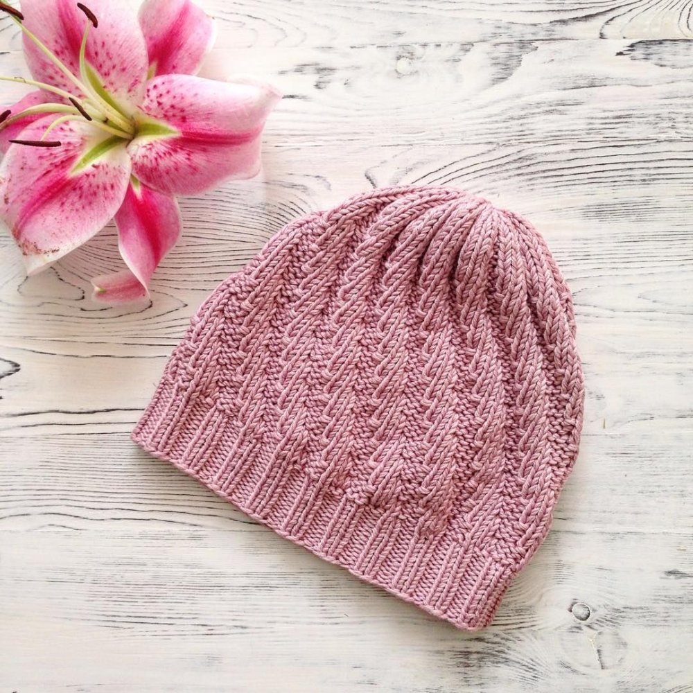 Шапка из хлопковой пряжи