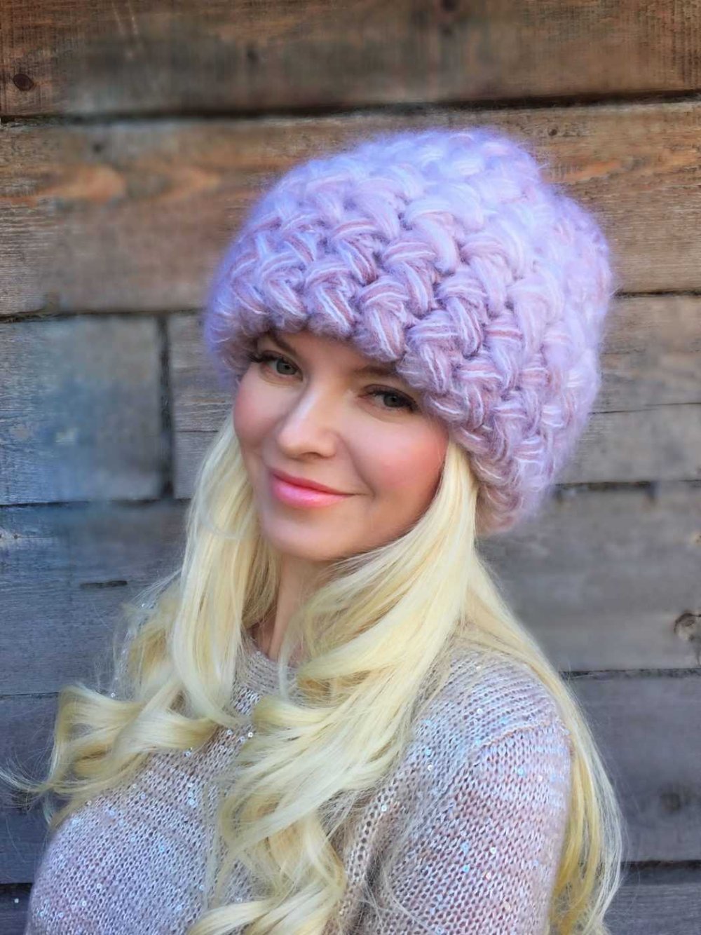 Вязаные шапки из мохера