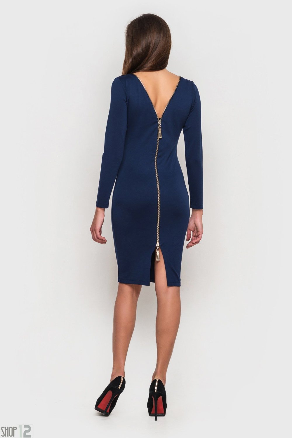 Платье с молнией сзади