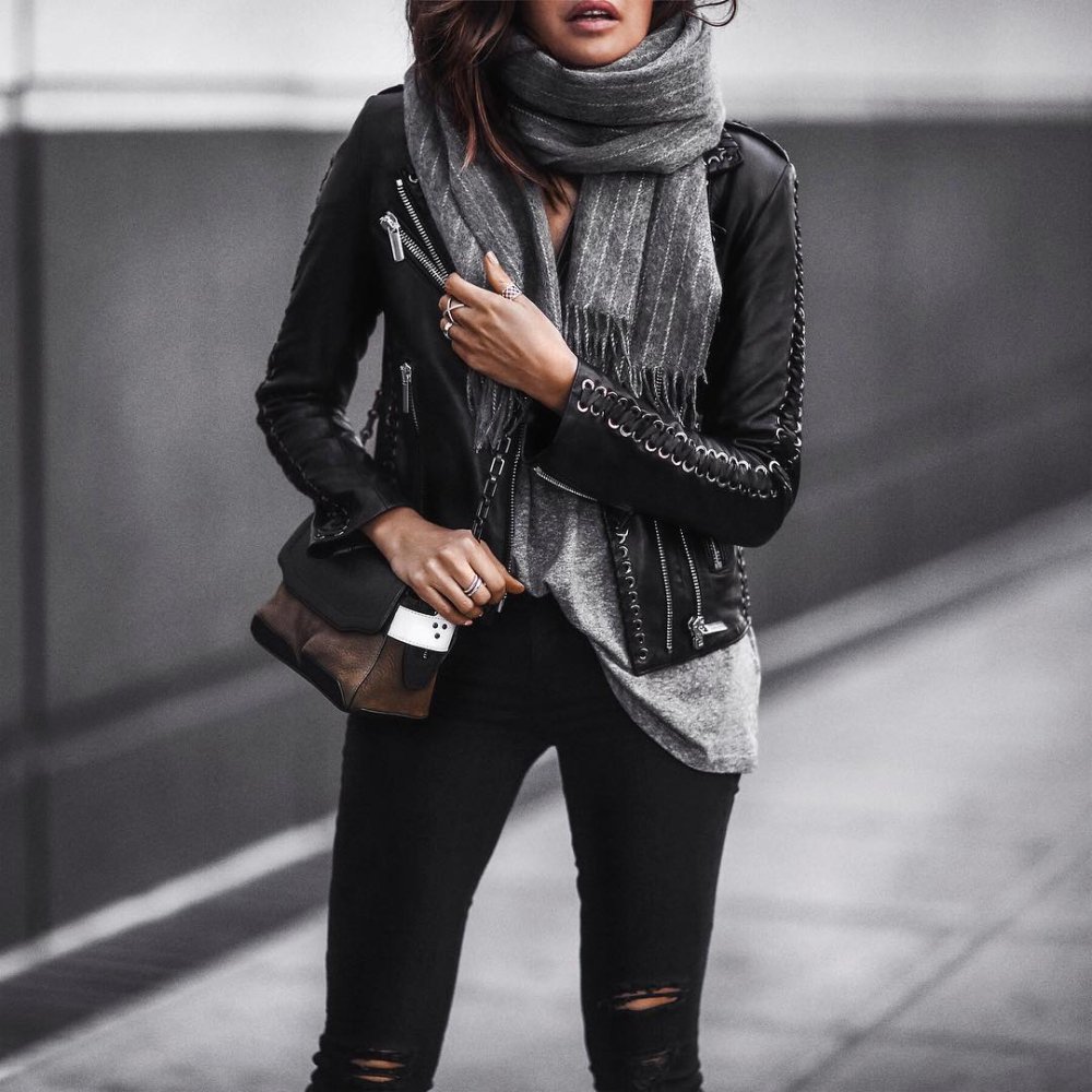 Палантин с пуховиком